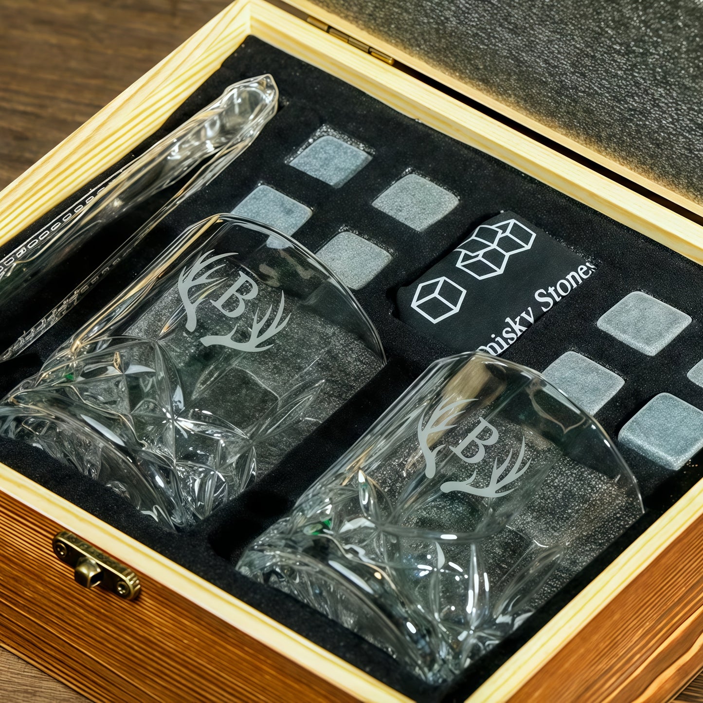 Spersonalizowany zestaw szklanek do whisky